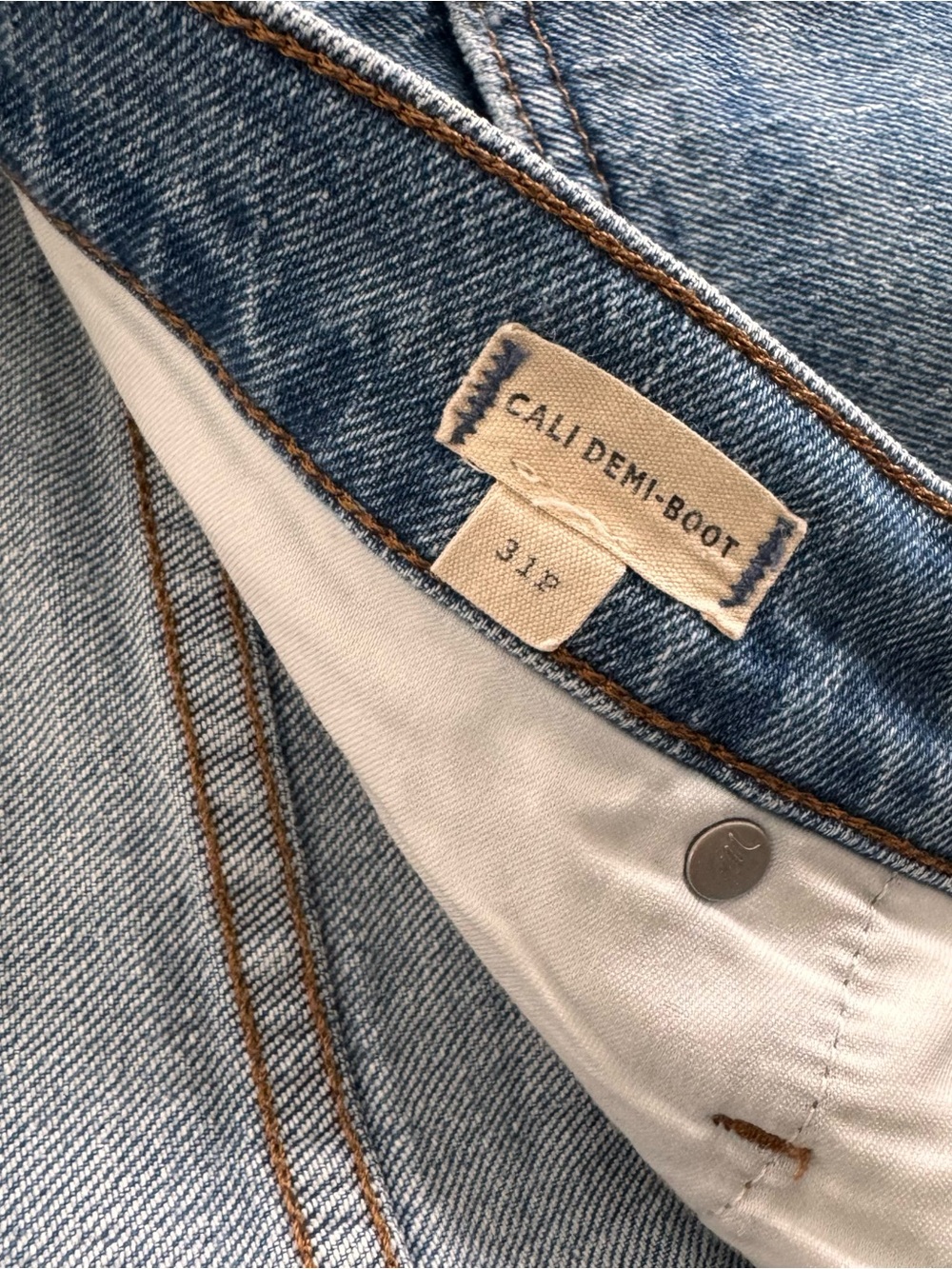 EUC Madewell Cali Demi Boot Jean - Picture 3 of 5